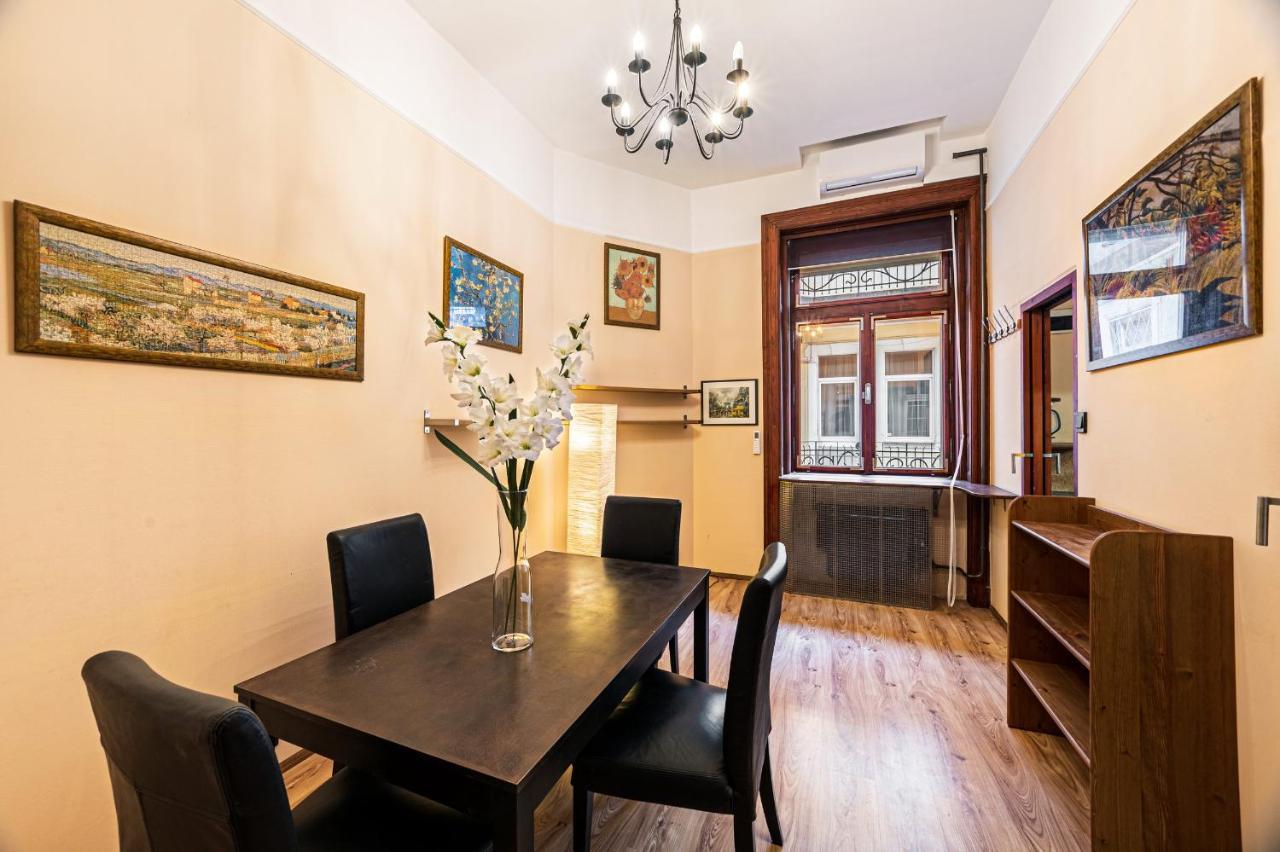 Oktogon Beautiful Relaxing Apartment Budapest Exterior foto